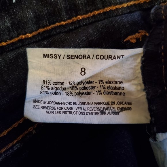 Gloria Vanderbilt Amanda Jeans Women 8 Blue Slim Capri Dark Wash Denim Normcore - Picture 7 of 15